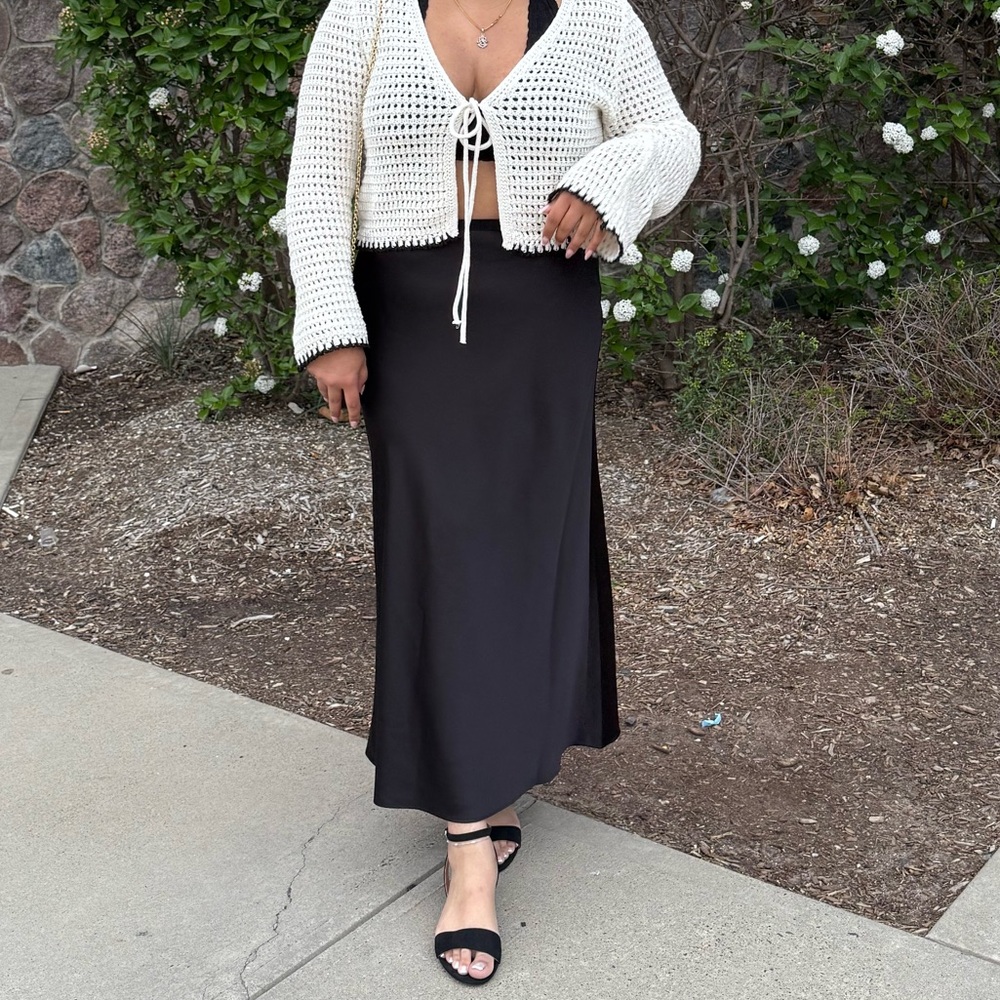 Uniqlo Black Maxi Skirt